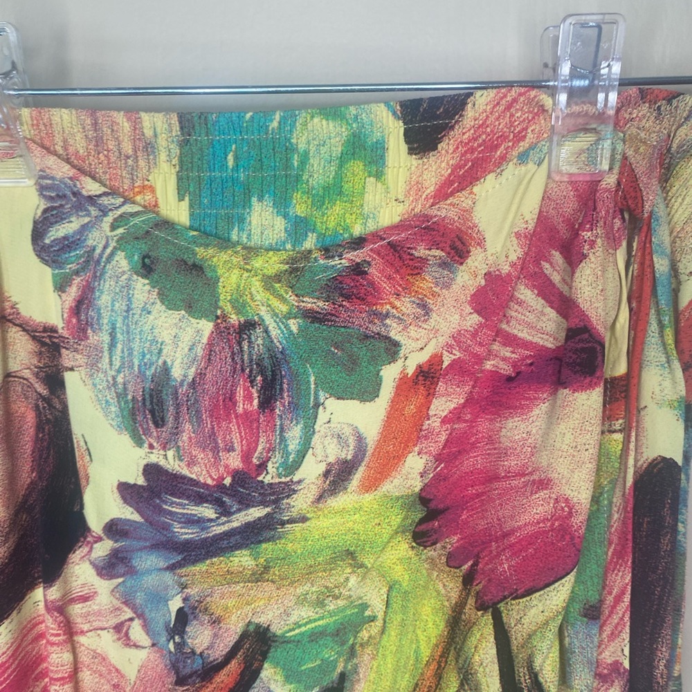 L. Bates Abstract Floral Wrap Skirt Size M Rayon Summer - Picture 3 of 8